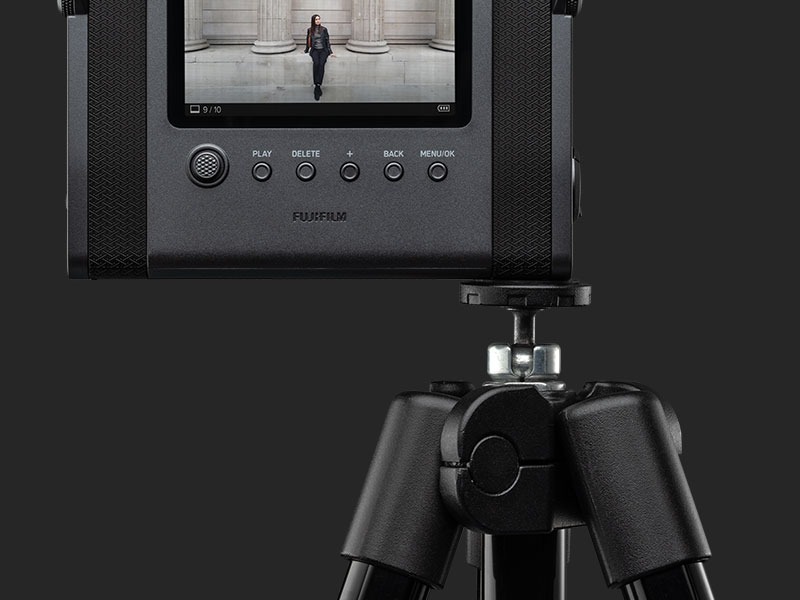 CAMARA FUJI INSTAX WIDE EVO NEGRO